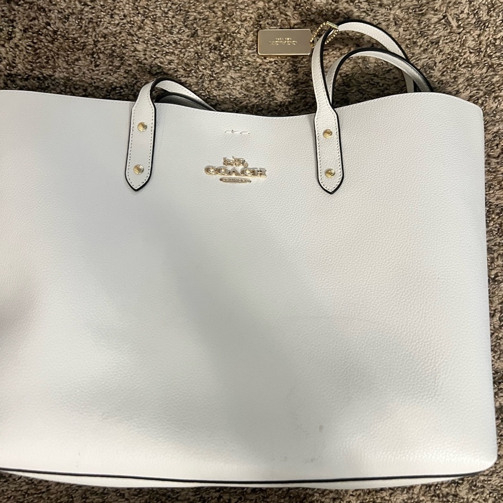 Coach White Leather Tote with Gold Logo